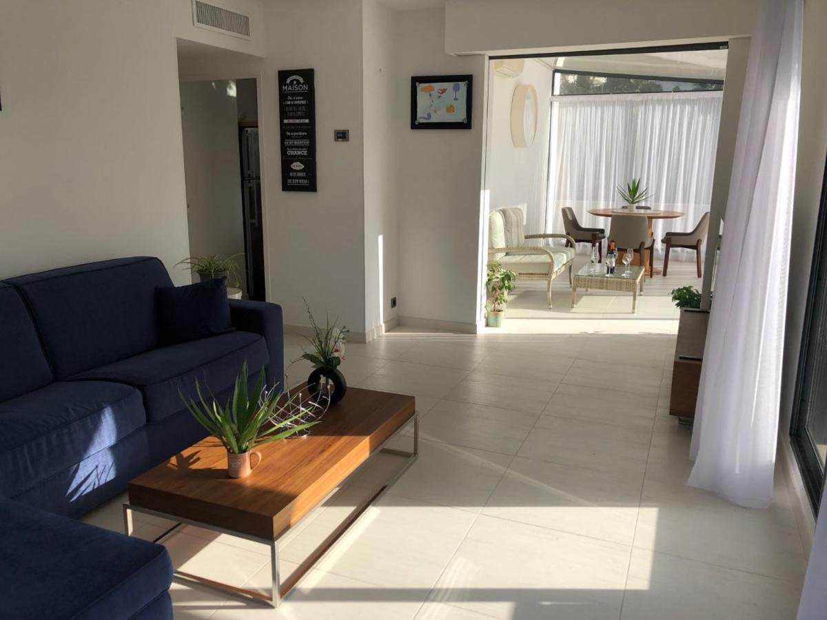 Appartement Montfleury, 2 Terrasses, 2 Chambres , 2 Sdb , Pkg Prive Piscine, 15 Min Walk To Croisette Beach And Palais Des Festivals Cannes Eksteriør billede